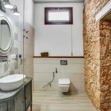 Venkovský dům Sajona Tiscamanita